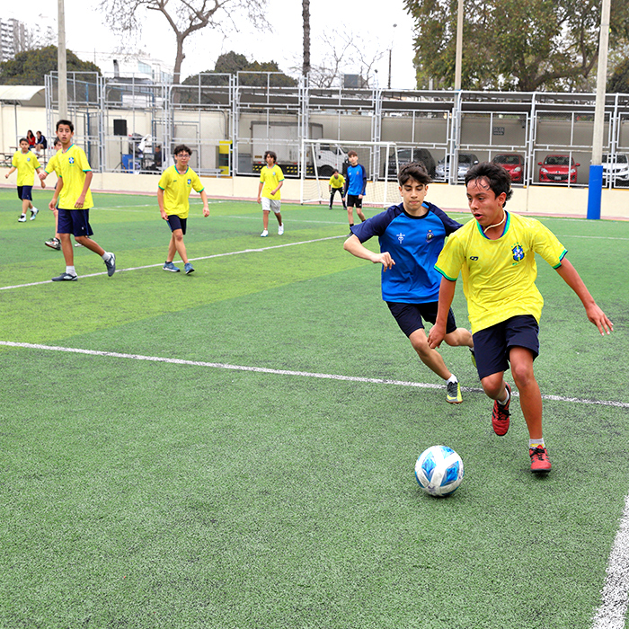 Fútbol en María Reina