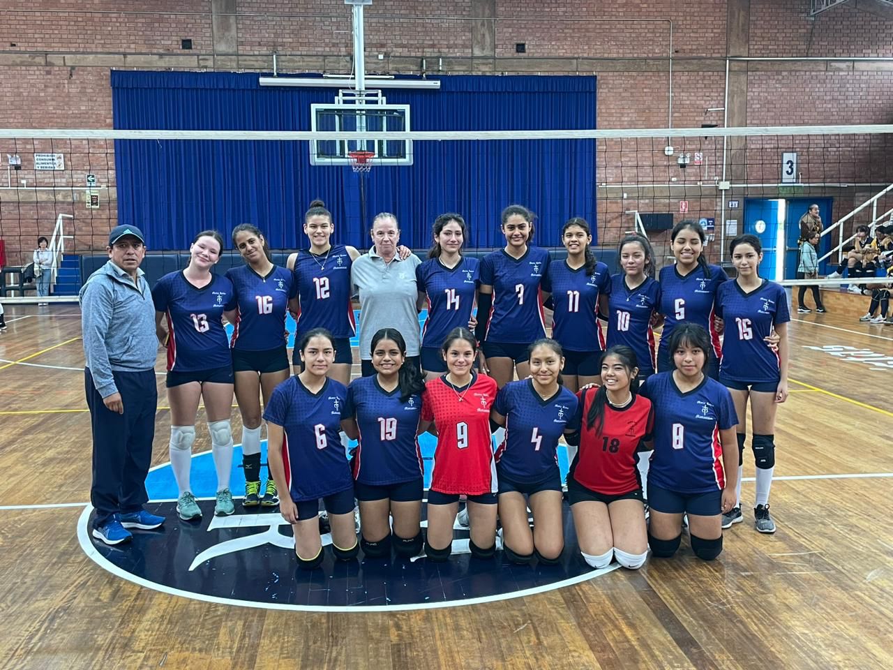 Voleibol María Reina