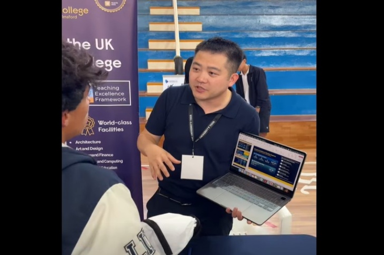 ✨ ¡Gracias por ser parte del University Tour! 🌍🎓